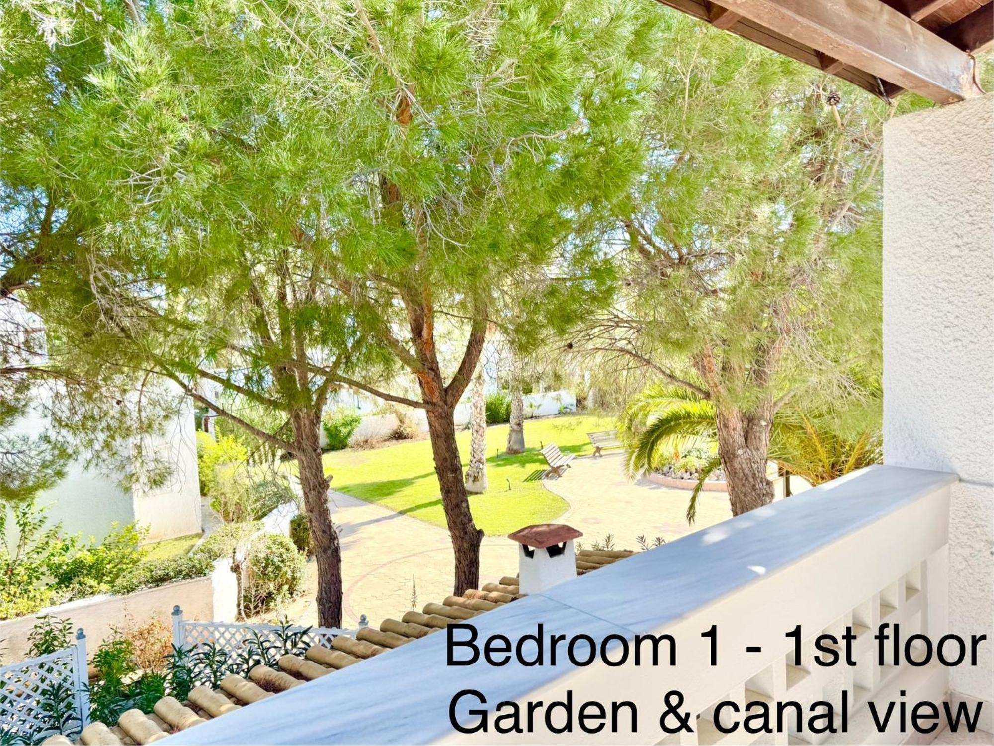 Villasonboard Dock Villa 3 Bed, 3 Bath, Canal, Greek Venice Porto Hydra Plépi Eksteriør billede